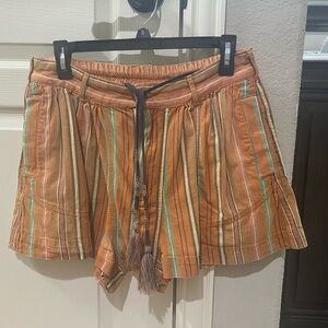 FREE PEOPLE 
Kahuna Pull-On Harem Shorts By - Sunset Combo Size Small